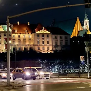 Mieszkanko Kolo Zamku Warsaw